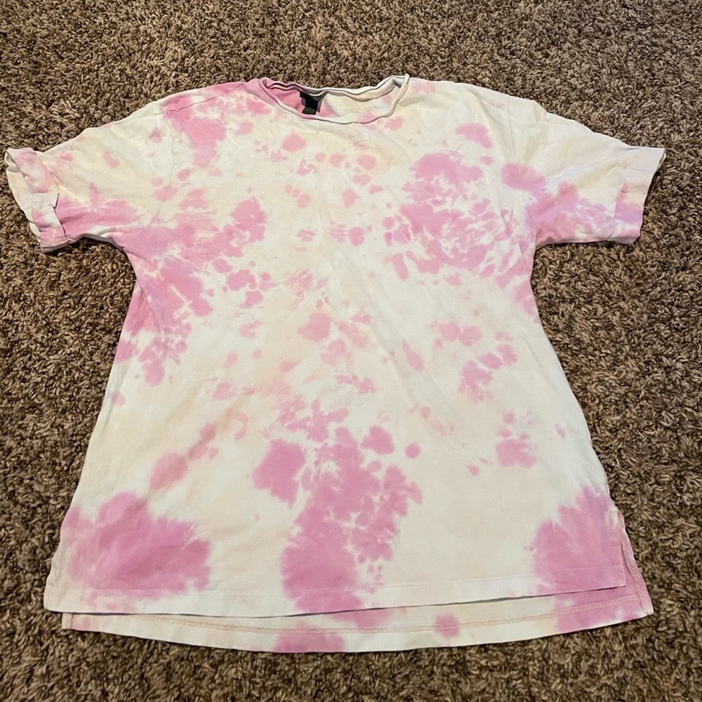 T-shirt size S